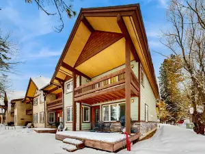 Shiner Creek Retreat