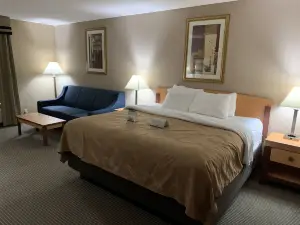 Quality Inn Nashville - Bloomington