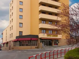 Hotel Merkur - Jablonec Nad Nisou