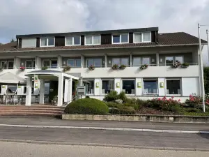 Hotel Zur Flüh