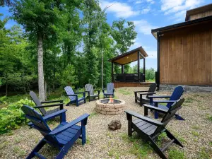 Bearly Creekin' Stay for 14!