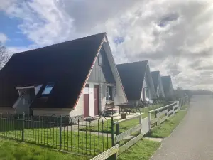 Holiday House Platz an der Sonne for 6 People Near Lake Lauwersmeer