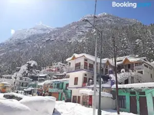 Bhagirathi Sadan, Gangotri