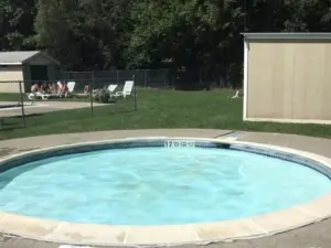 Cozy Pocono House, Game Room, Community Pool, Privacy, Camelback, Ski
