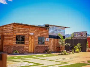 Dingwako Lodge