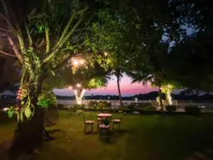 Kajsen - Sunset Side Villa 4BDr Villa River Deck & Pool