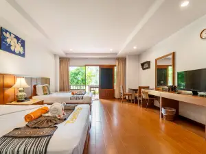 Sailom Resort Bangsaphan