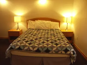 Rainbow Inn