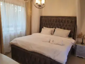 Lagoon Resort & Spa