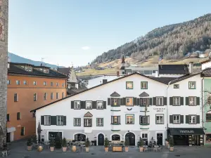 Schwarzer Adler - Concept Living