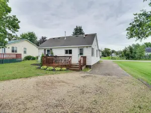 Charming Pepin Home Near Mississippi River!