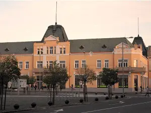 Hotel Lev