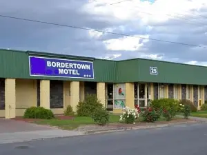 Bordertown Motel
