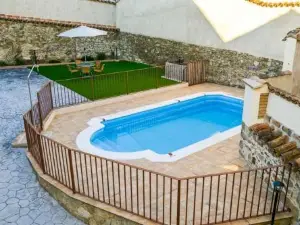 A - Apartamento Elegante Con Piscina Compartida