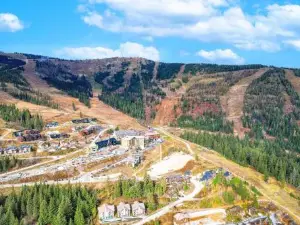 Sunspot Lodge - Schweitzer Mountain