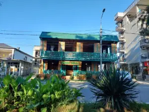 Green Terrace