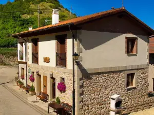 Casa Rural Gaztelubidea