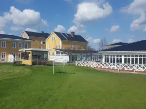 Melleruds Golfklubb Bed & Breakfast
