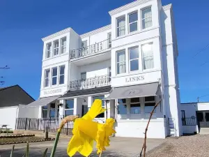 Balcomie Links Hotel