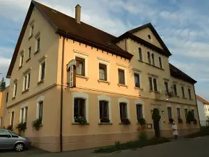 Landgasthof & Hotel Zur Rose Berg