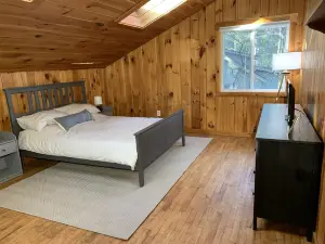 Private Lake House with Docks & Views for Days