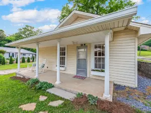 The Yellowflower Historical Home in a Great Location!