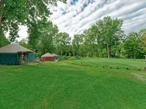 A Unique Glamping Experience in Up-State New York