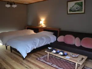 Shimoda Onsen Yunosato Crayon