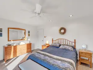Uncas 16N - Spacious & Scenic Townhome townhouse