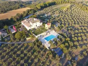 Tenuta Decimo - Il Borgo di Mariano
