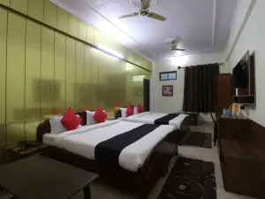 Hotel Mandakini