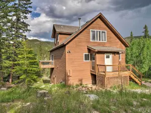 Roomy Alma Cabin w/ Pool Table: Ski, Hike, & Fish!