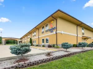 柳泉舒適酒店 US 60 和 US 63