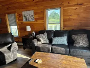 country cozy house on top of the world! stunning lake and mountain views