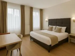 투아리 에투알 로지, 슈어 호텔 컬렉션 바이 베스트 웨스턴