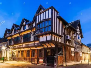 Freemantle Solent Lodge