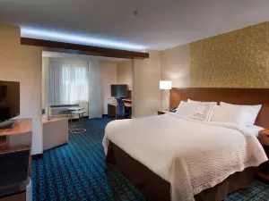 フェアフィールド・イン＆スイート・スコッツブラフ