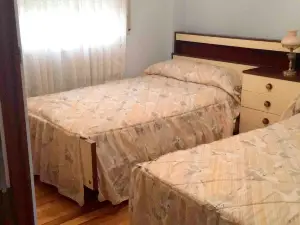 Apartment with 2 Bedrooms in Villarcayo
