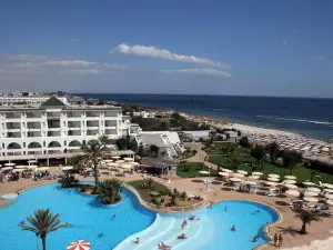 El Mouradi Palm Marina
