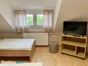 Vincze Vendeghaz