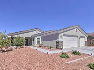 Sunny Bullhead City Home w/ Patio & Mnt View!