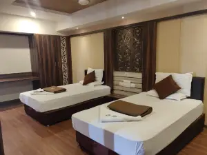 Aarthi Hotels