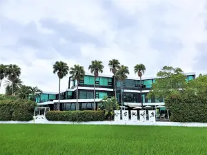 Maple House