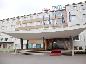 タルトゥ ホテル