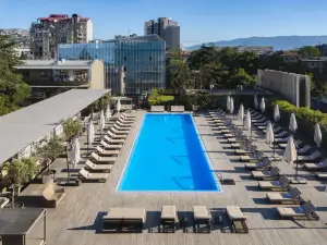 โรงแรม ฮอลิเดย์ อินน์ ทบิลิซี บาย IHG