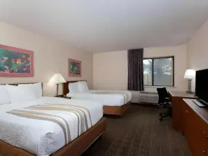 Norwood Inn & Suites Indianapolis