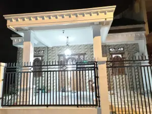 Babamama Homestay Islamy (Opi Mall Jalan Kaki aja)