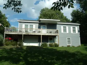 Cooperstown Serene County Setting with all the Comforts of Home! 2 King Bedrooms