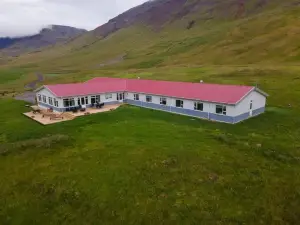 Long Valley Lodge