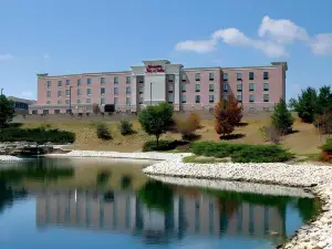 Hampton Inn & Suites West Bend
